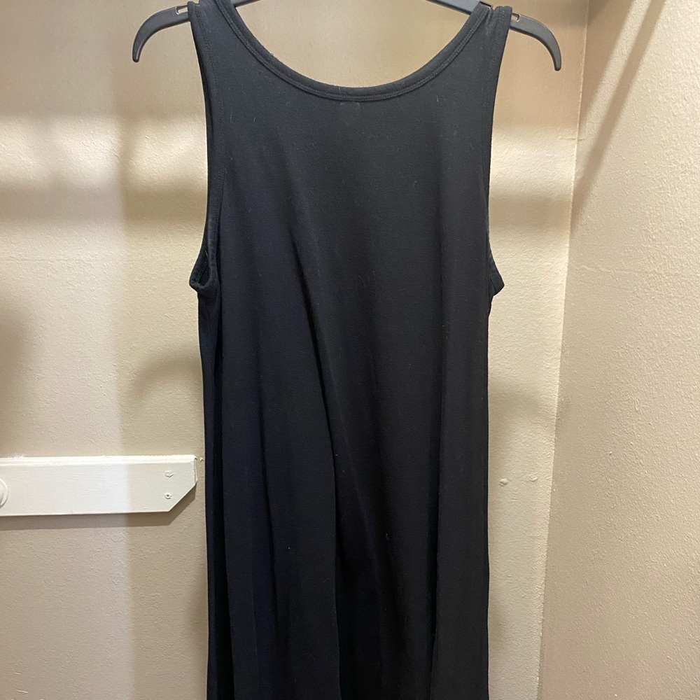 Large black dress